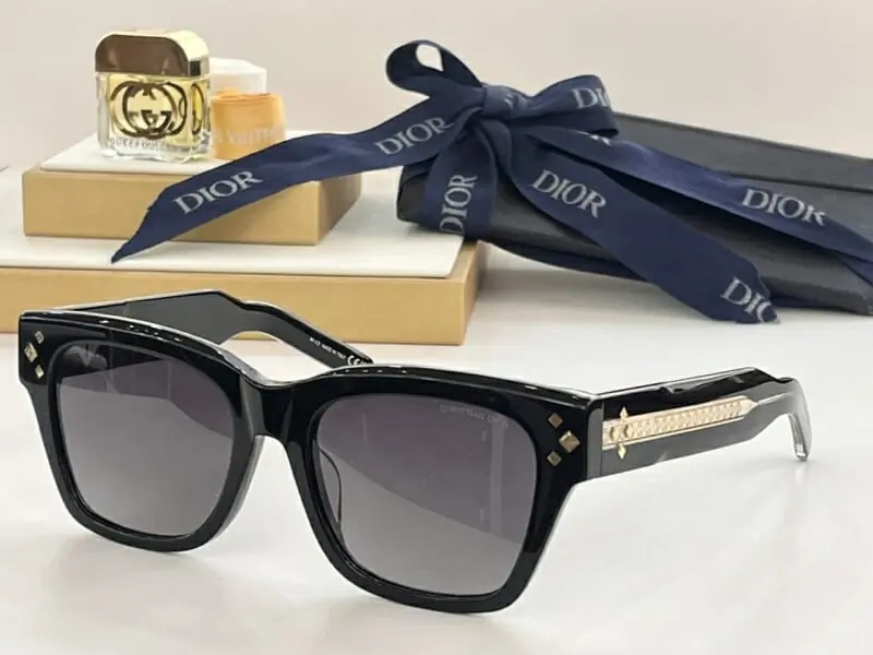 christian dior aaa qualite lunettes de soleil s_11bb327